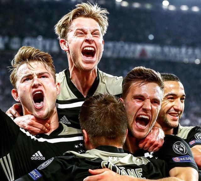 包含完美反击!尤文图斯逆转淘汰拜仁慕尼黑的词条 包含完美反击!尤文图斯逆转淘汰拜仁慕尼黑的词条