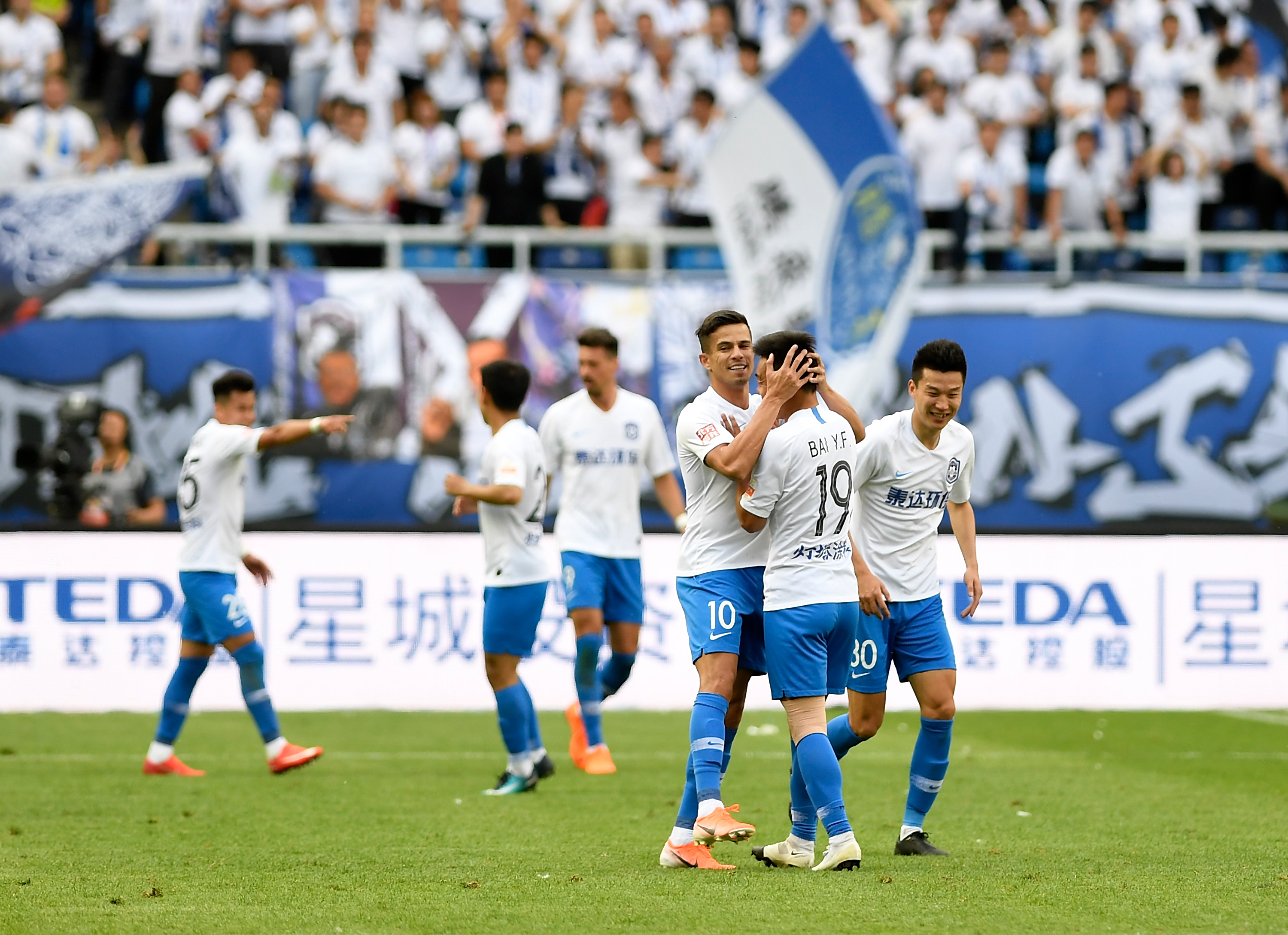 关于天津泰达壮志未酬，告别中超赛场大失所望的信息