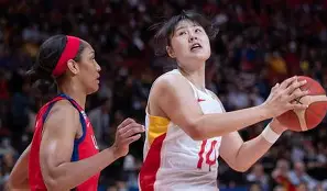 意大利女篮经历苦战，成功晋级淘汰赛(意大利女篮3v3)